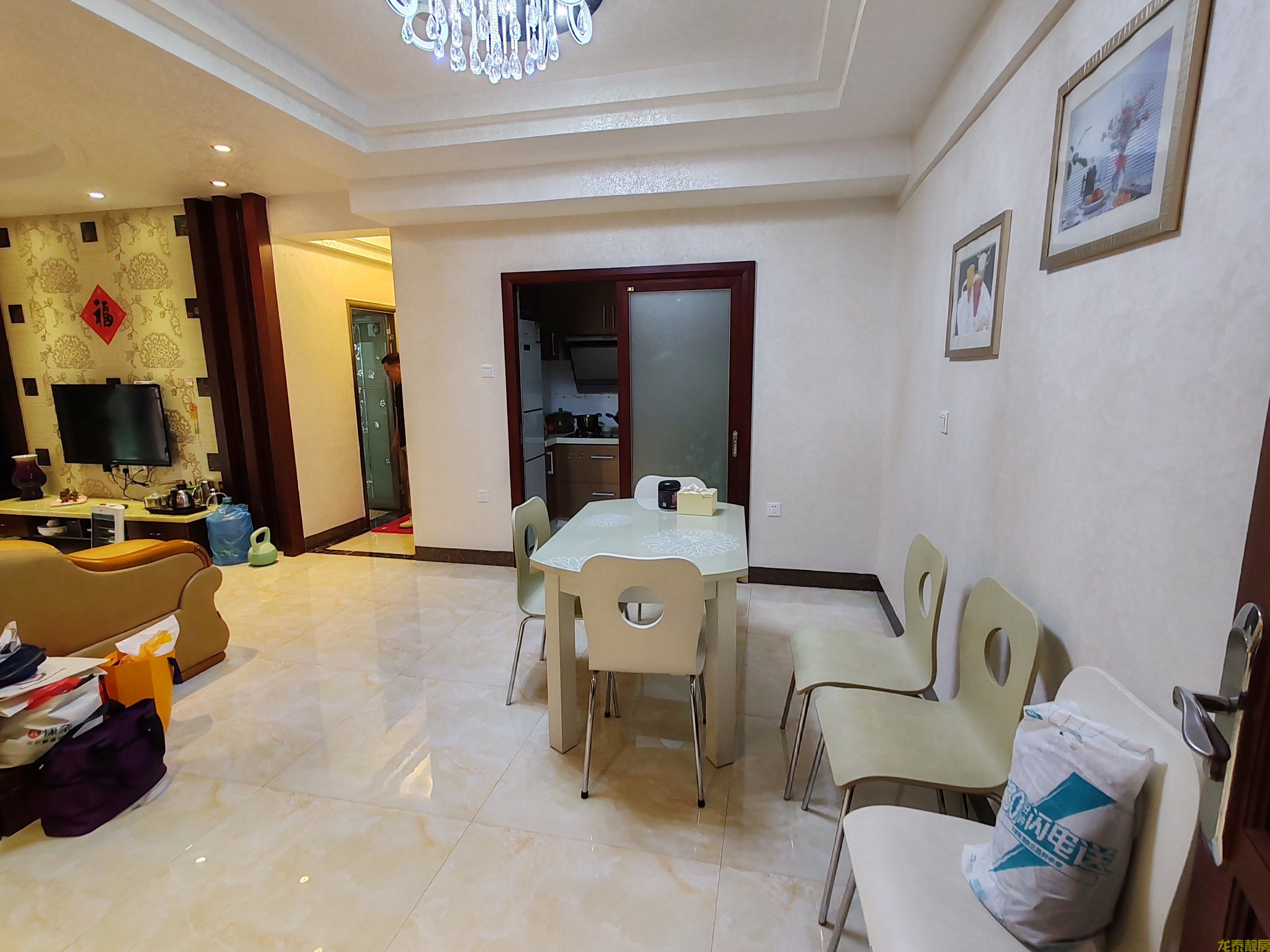 和富花园步梯低楼层